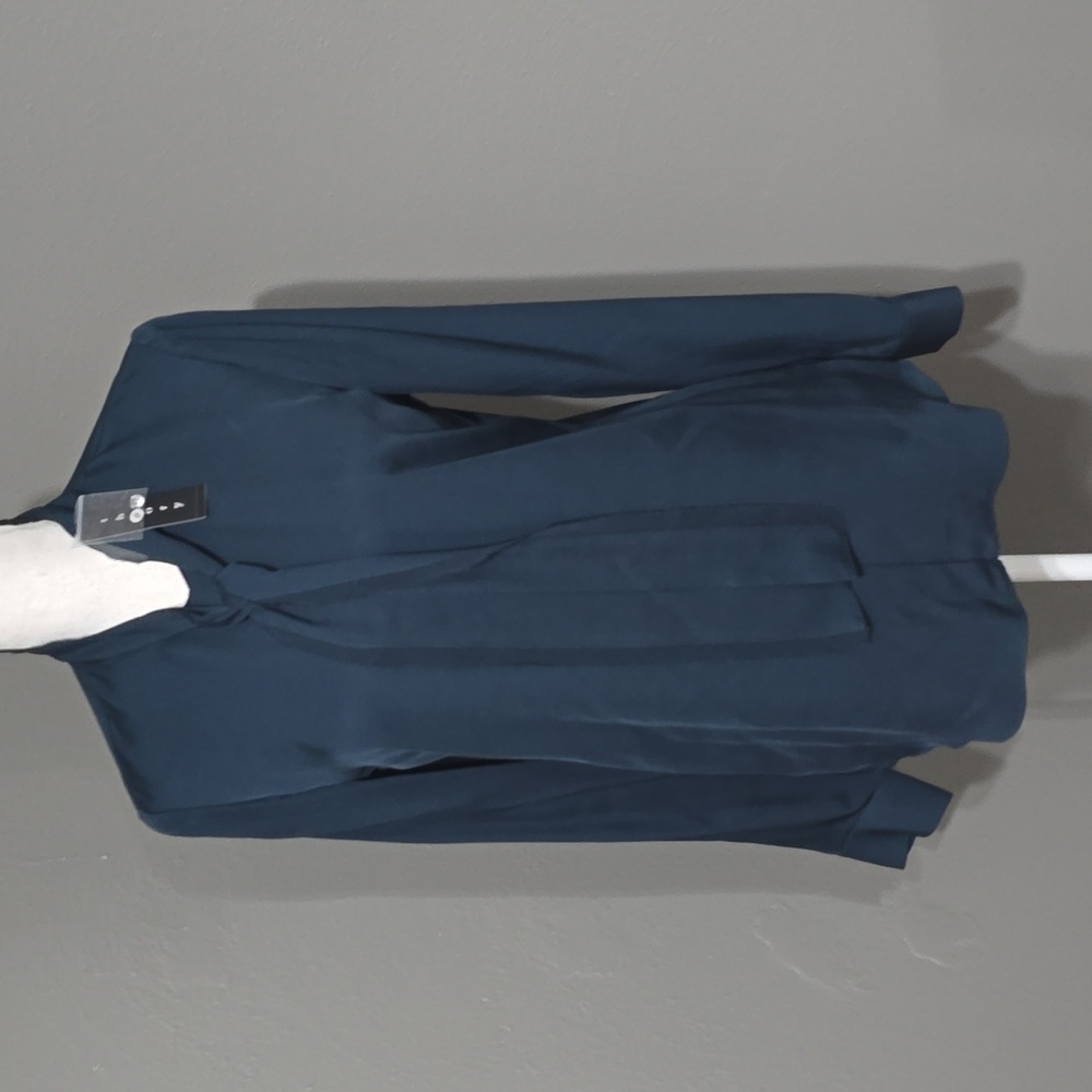 Nwt theory Rashida blouse in dark mineral sz small
